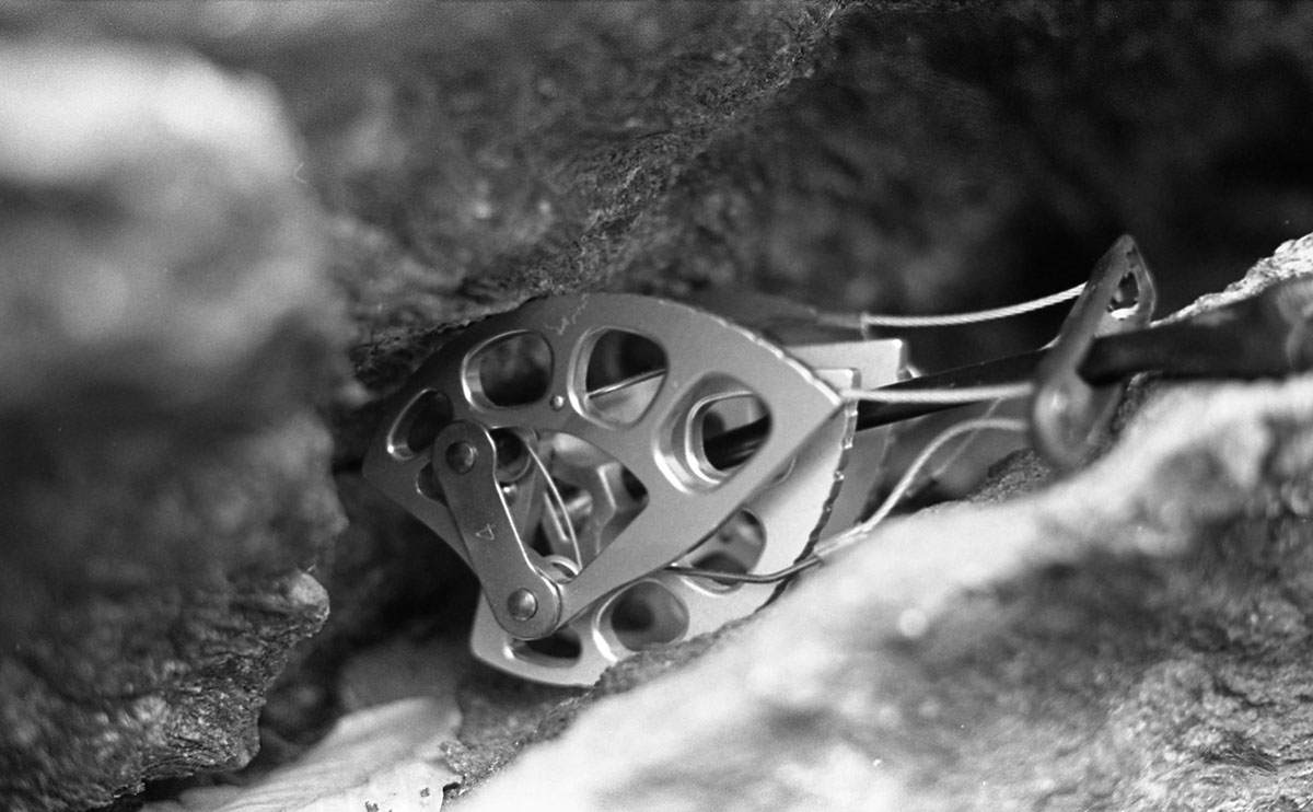 35mm objects portraits climbing camera canon ae-1