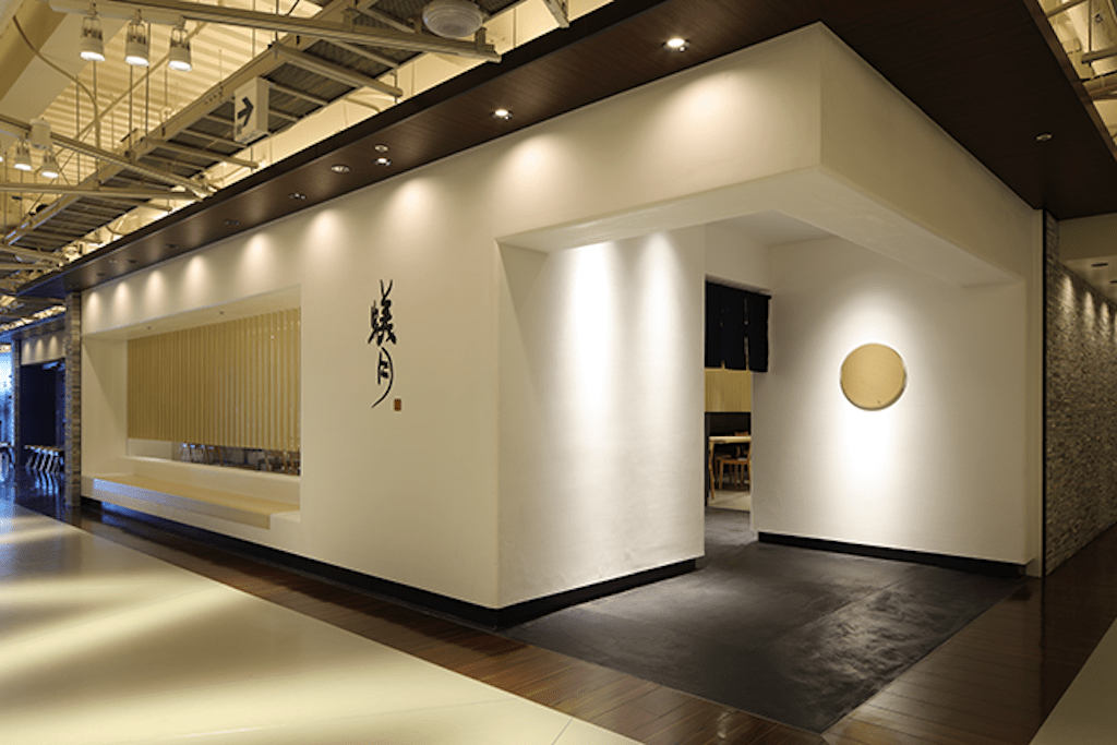 interiordesign restaurant tokyo japan