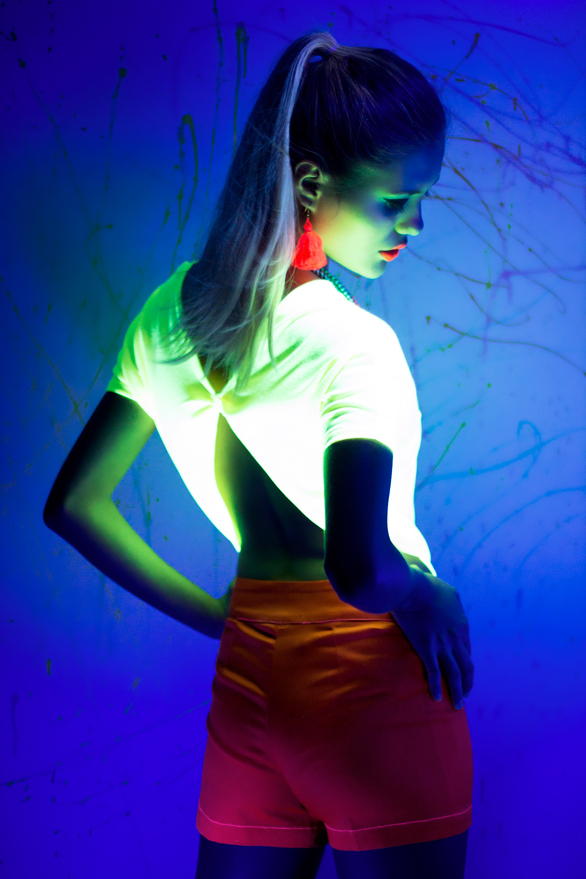 neon  ultraviolet  fashion  clothes