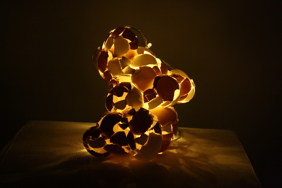 sculpture Kintsukuroi lighting light eggs