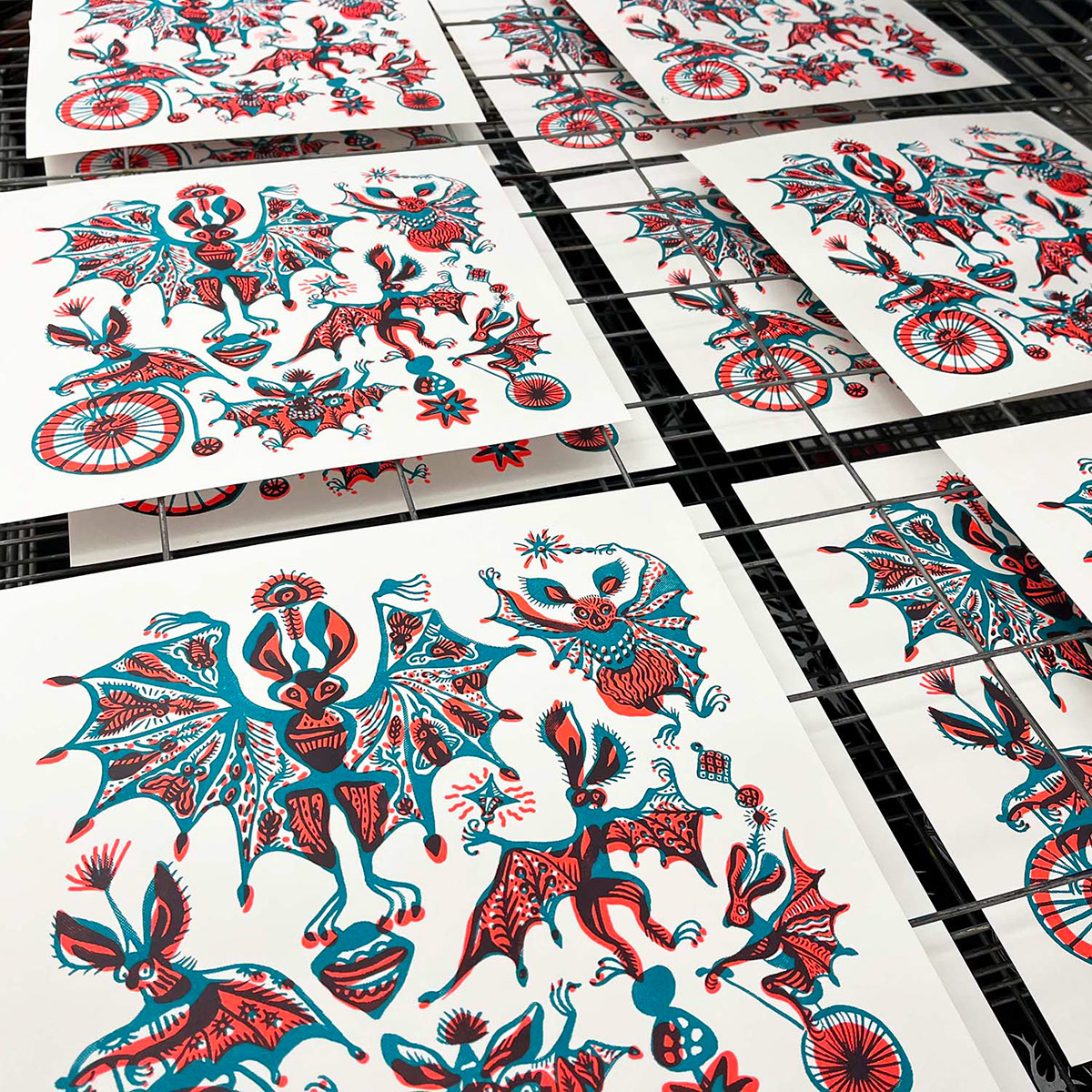 printmaking Bats silkscreen screenprint poster ILLUSTRATION  Drawing  Magic   Poster Design characterdesign