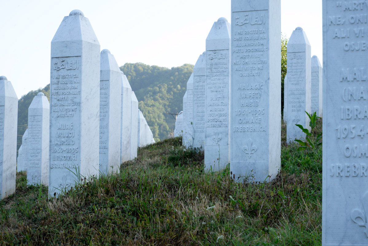 Srebrenica Potocari bosnia-herzegovina Serbia muslims yugoslavia