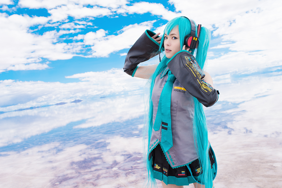 Cosplay コスプレ 初音ミク ボーカロイド vocaloid photo portrait model women girl ウユニ ウユニ塩湖 Uyuni cool cyan