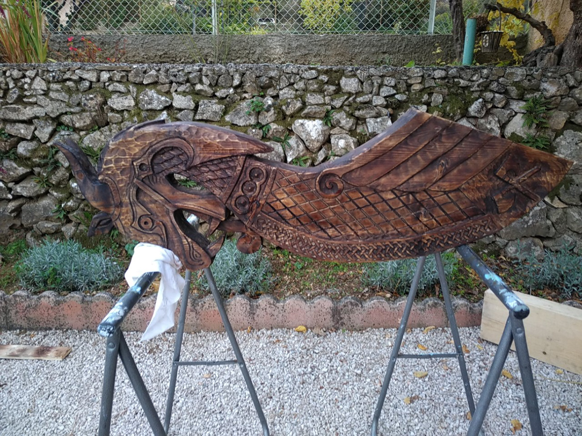 Drakkar sculpture viking wood