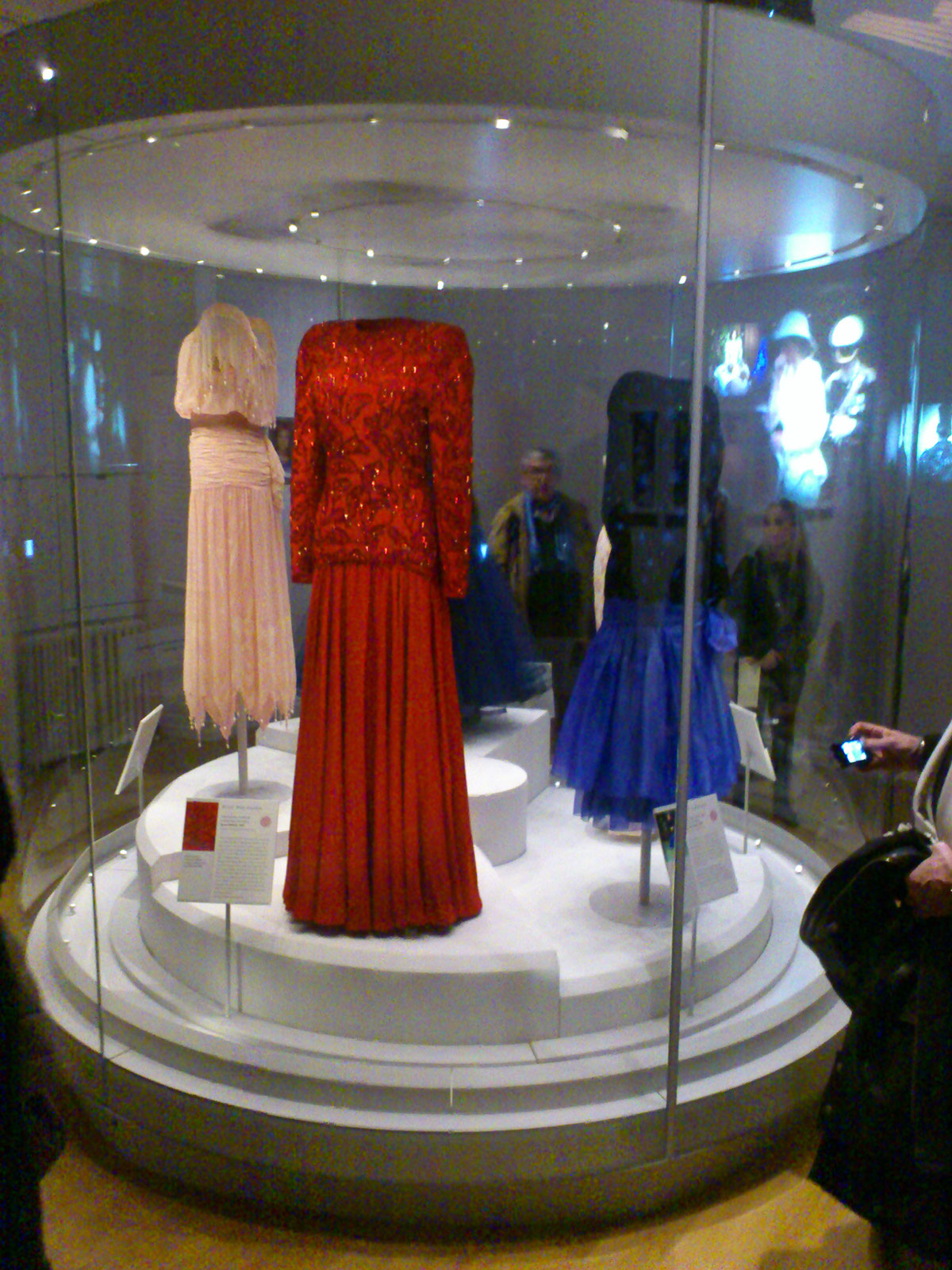 Exhibition  Kensington Palace Fashion rules Royal Dresses nortonallison Modelmaking foamboard 2D Vectorwors 3D Vectorworks museum of london Queen's Jubilee Exhibition Buckingham Palace vectorworks queen Princess Diana