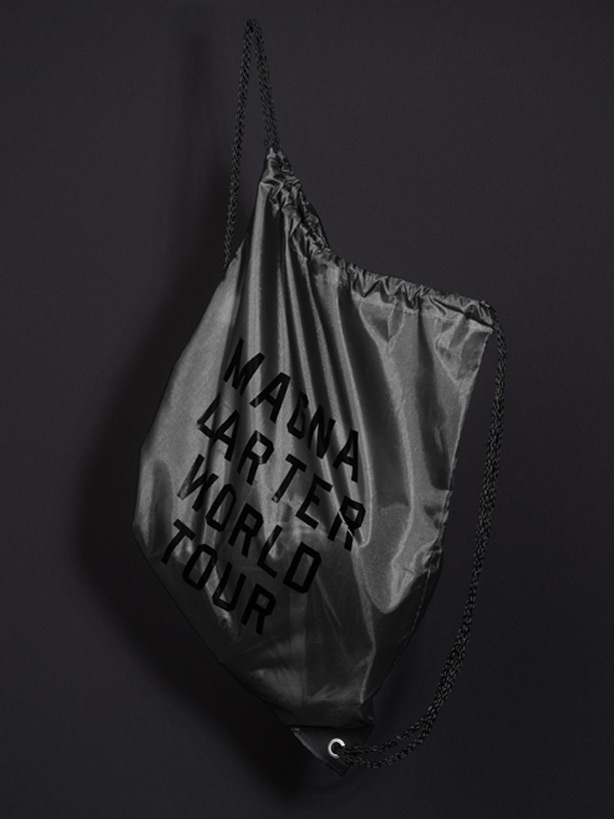 Jay Z merchandise black White flag Magna Carter World tour Clothing