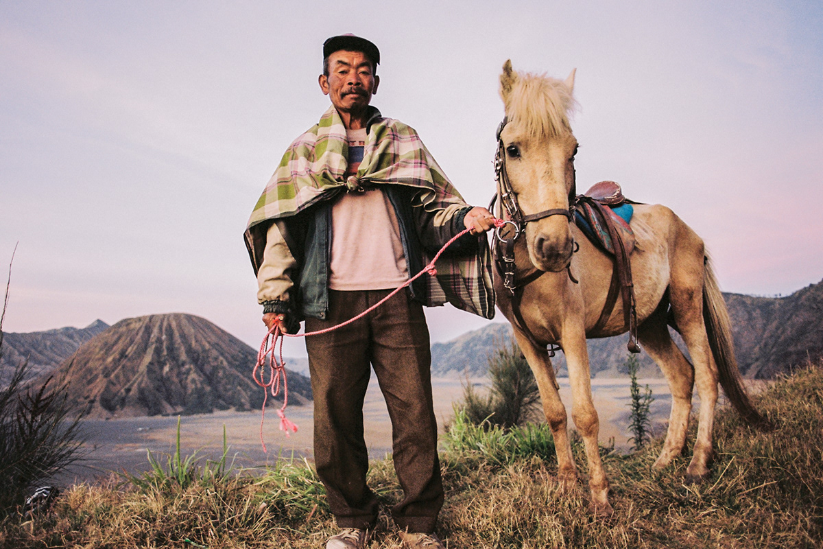 Cemoro Lawang  Bromo  Gunung Bromo indonesia  jawa Horseman horse Satumat jawa timur Mount Batok Gunung Batok Pasir Laut
