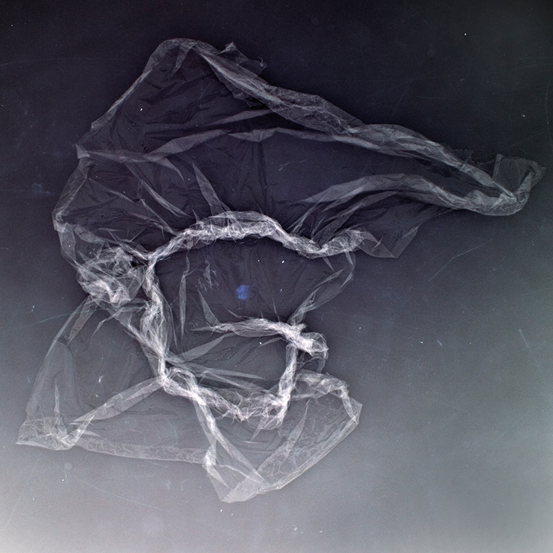 x-ray typo experimental experimentell experiment folie Transparenz transparent plastic röntgen