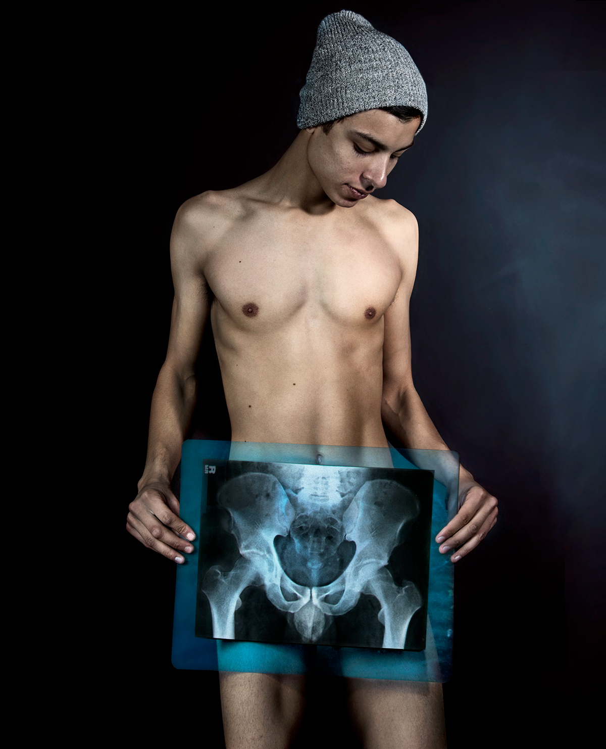 anatomy Human Body Portraiture xray bones Image Retouching creative approach senior thesis concentration story forensics nude Nude Portrait