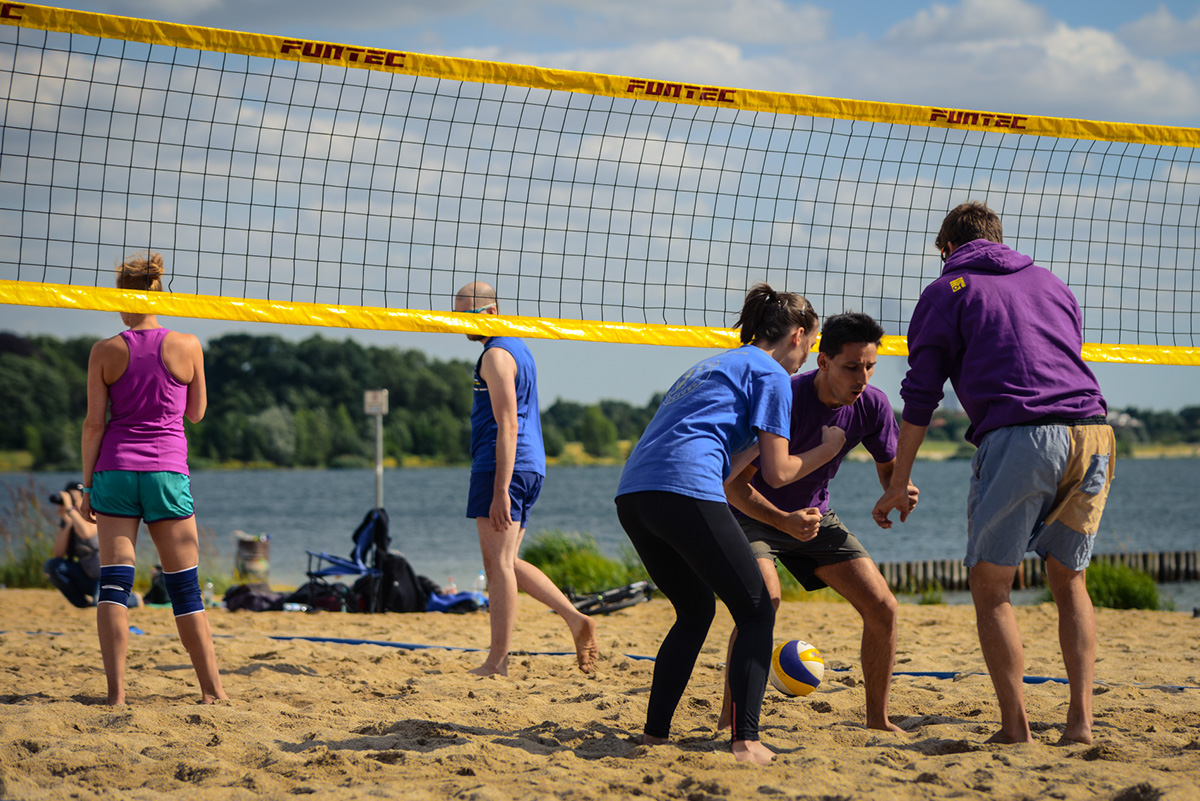 le beach days funsport sports summer beach beachvolleyball stand up paddeling beachsoccer pearlball