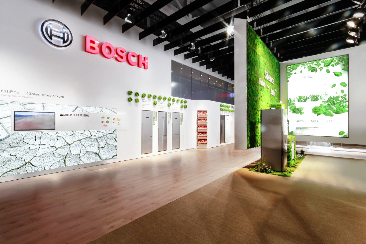 Bosch booth design Messedesign Messe messestand messestanddesign standdesign