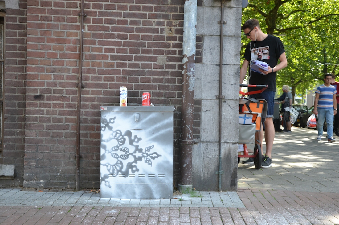NeSpoon Holland netherland Nijmegen stencil spray can clay Pottery ceramic