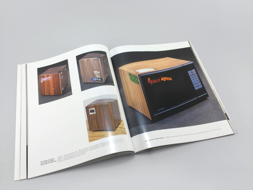 catalog art Exhibition  kaz oshiro Edition Design
