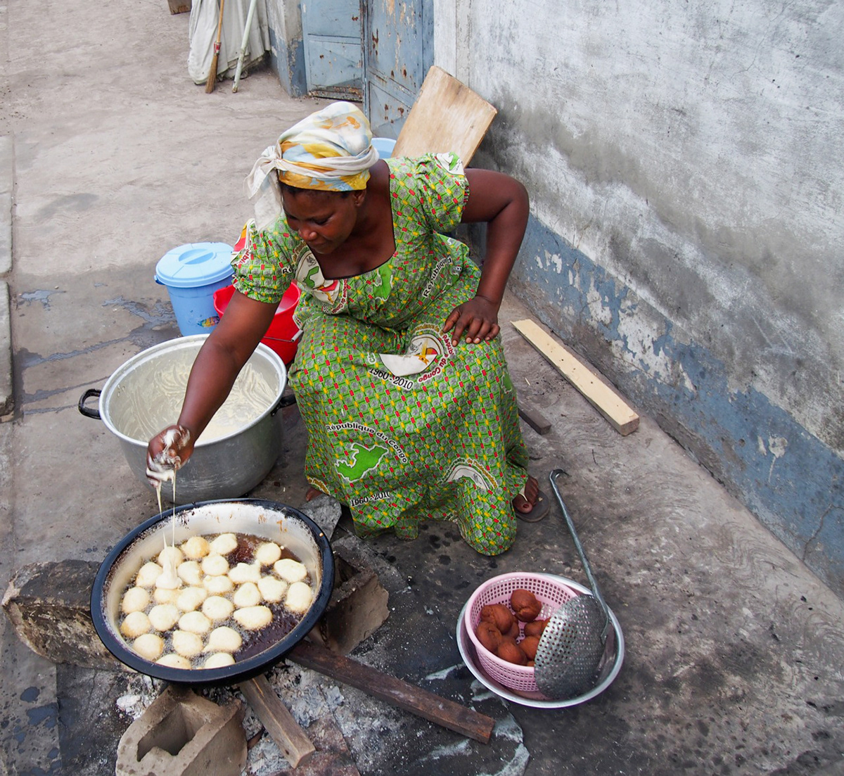 portrait hope international microfinance loan brazzaville beignets Congo