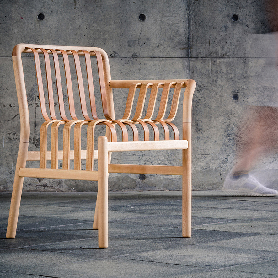 arm chair bamboo bent wood chair craft craftsmanship furniture Kuan design studio taiwan wood