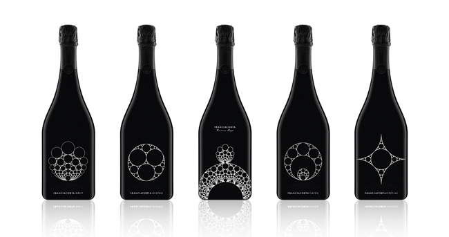 wine Champagne Food  fractal circle geometry fluid identity glamopur bubble luxury font apollonio grid