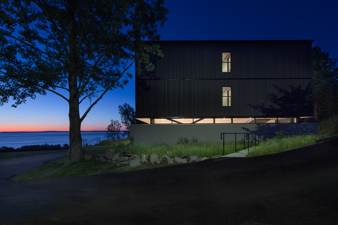 Architectural Photographer Quebec school modern archtiecture Bisson | Associes