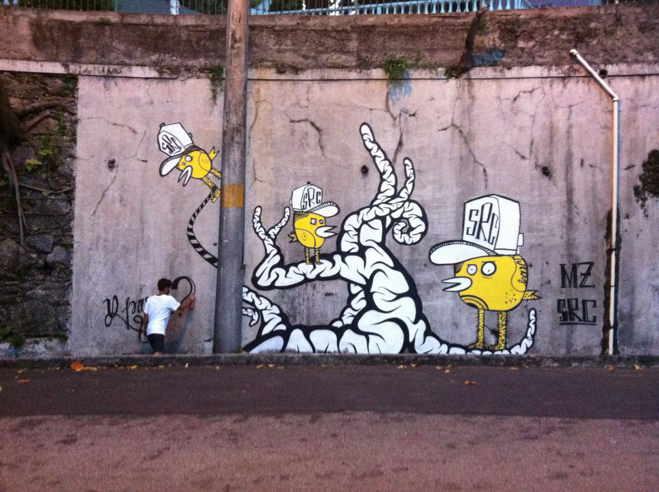 art streetart graff aerosolart streetartrio freedom clessio SRC Searc qpasa? Mz ak47