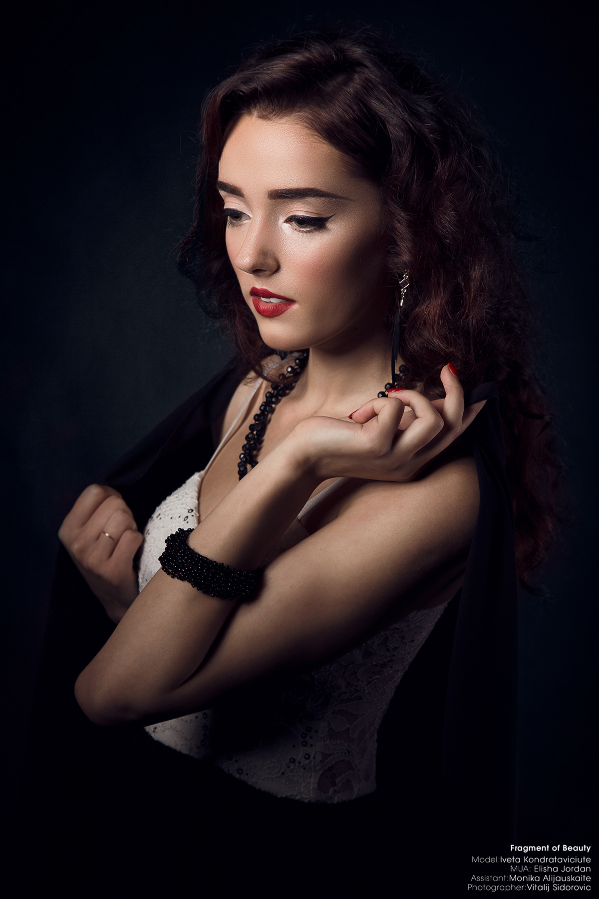 Style birmingham dark luxury model female art one light black Jewellery Canon studio flow