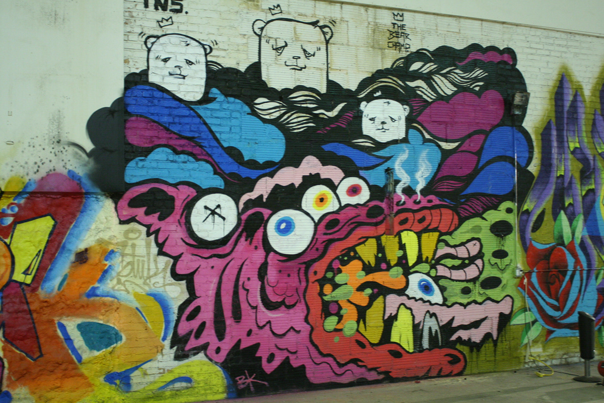 Graffiti street art Typography  1 REVISE_CMW amuse nice one LADY LUCX THERD CTW DES AIR IAM Bobby Early Rahmann Statik META 4 ROME WON pai Small Town Skate air crew