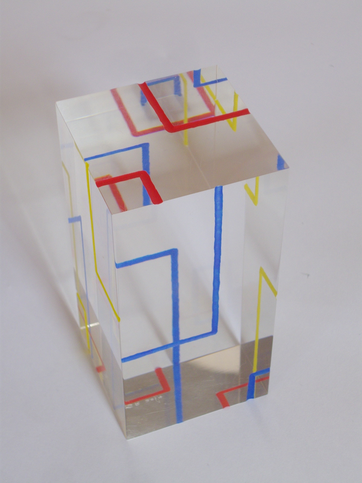 sculpture plexyglass  plexigals Transparency colors