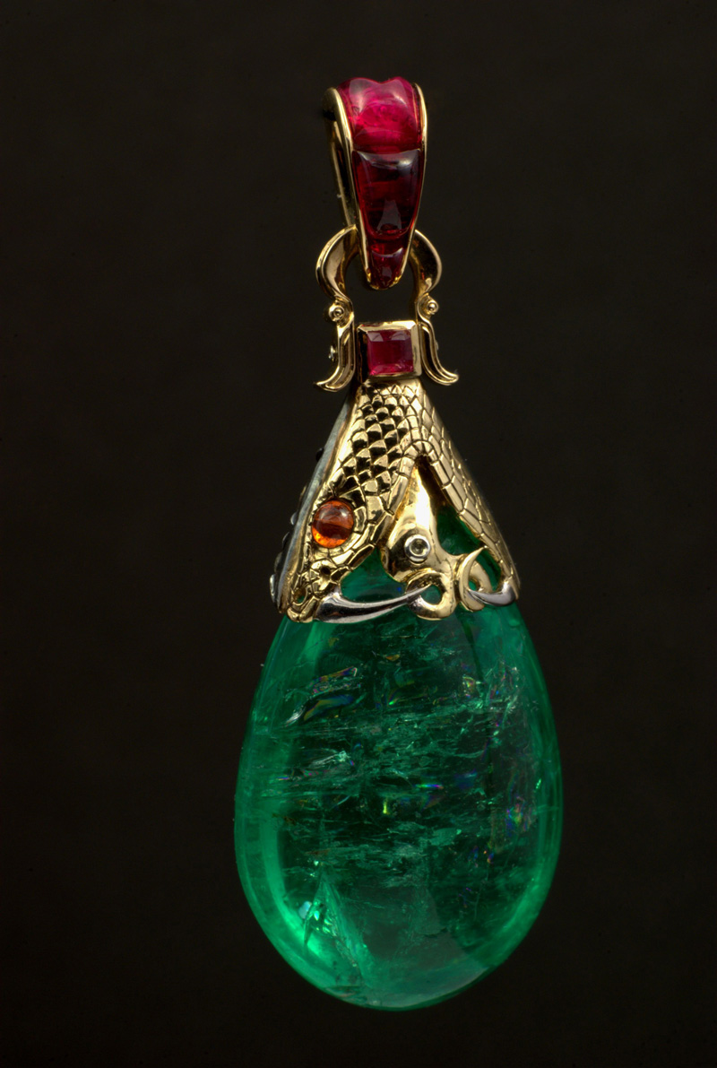 serpent pendant gold silver ruby snake emerald diamond 