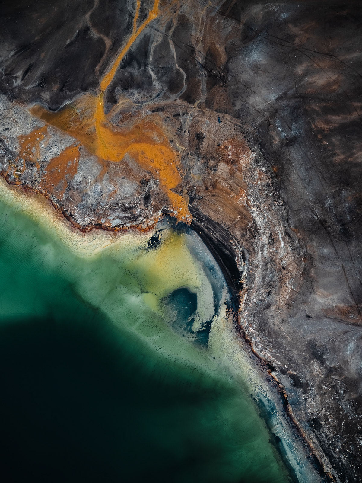 abstract Aerial Manmade minerals Mining toxic waste water coal