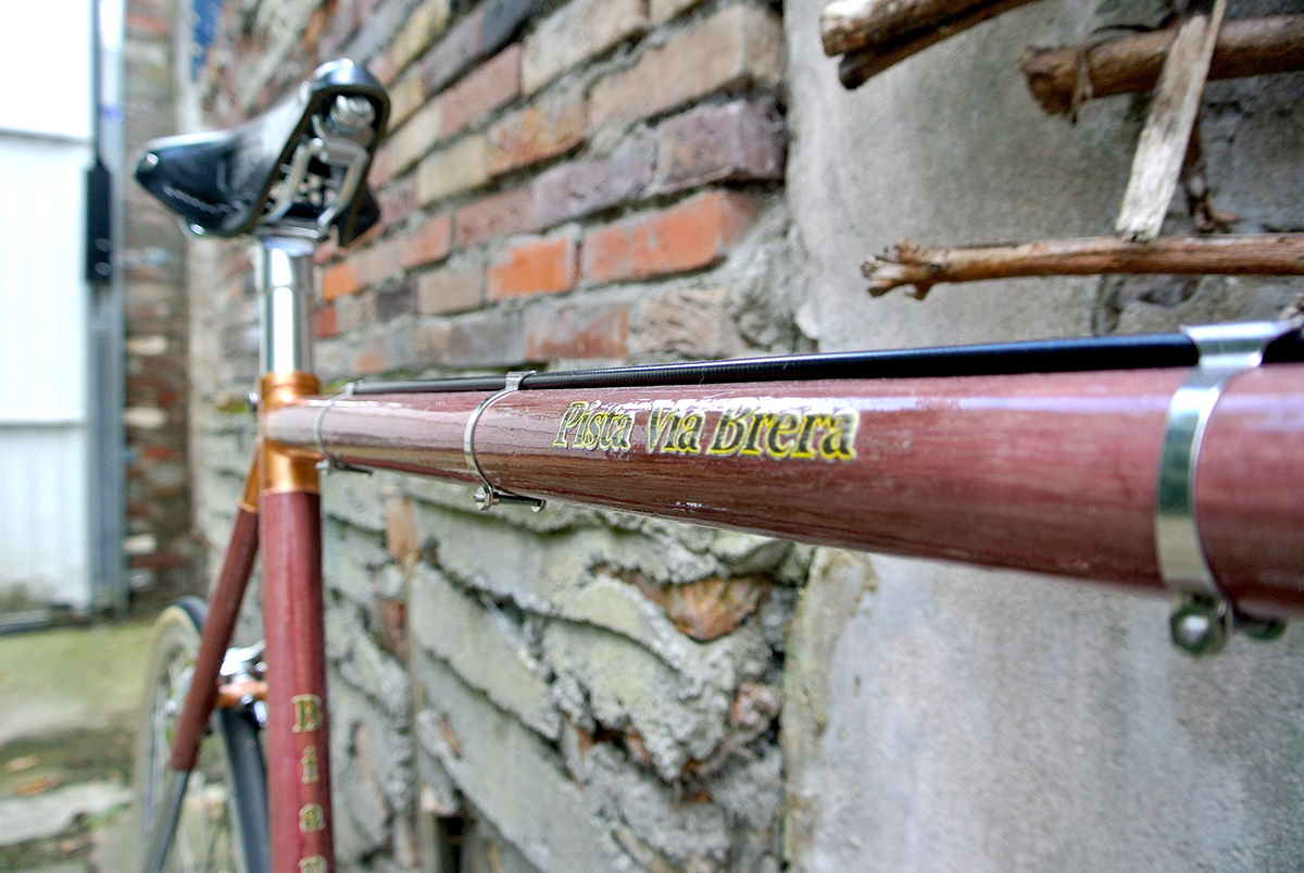 Bike Custom Bianchi veneer copper wood design
