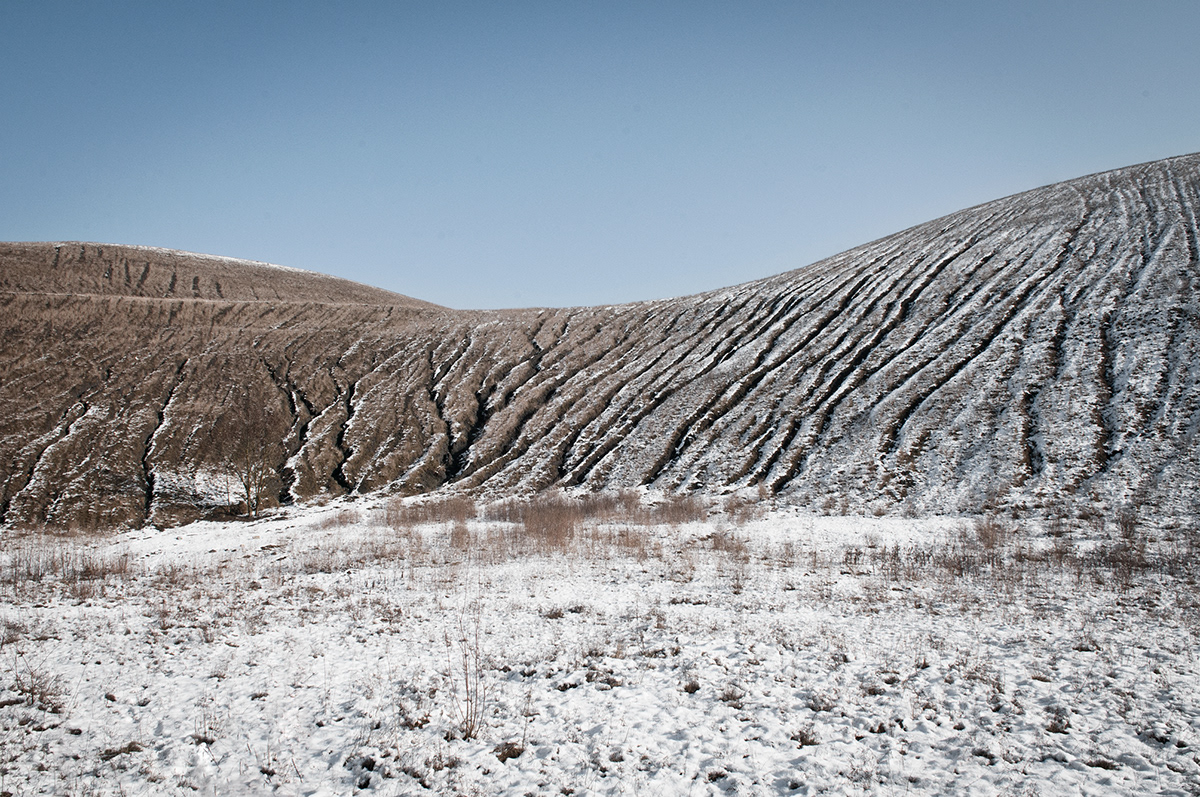belgium slag heaps  landscapes  Snow  WINTER  winds  Photography ice  cold landscapes snow winter winds cold