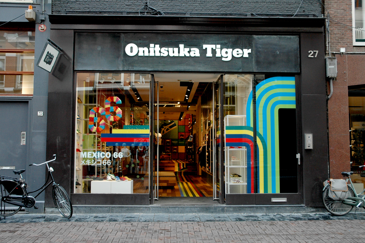 Onitsuka Tiger storeage shoes Retail store design Interior
