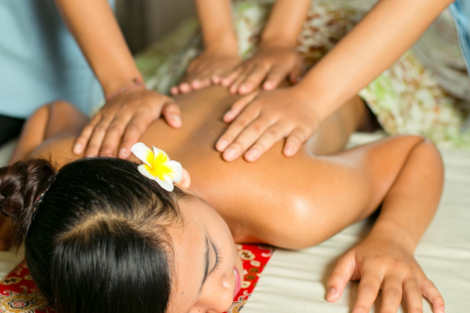 Jumeirah Massage Massage in Dubai مركز مساج مساج في دبي مساج مساج عربيعربي مساج مغربي مساج وحمام مغربي