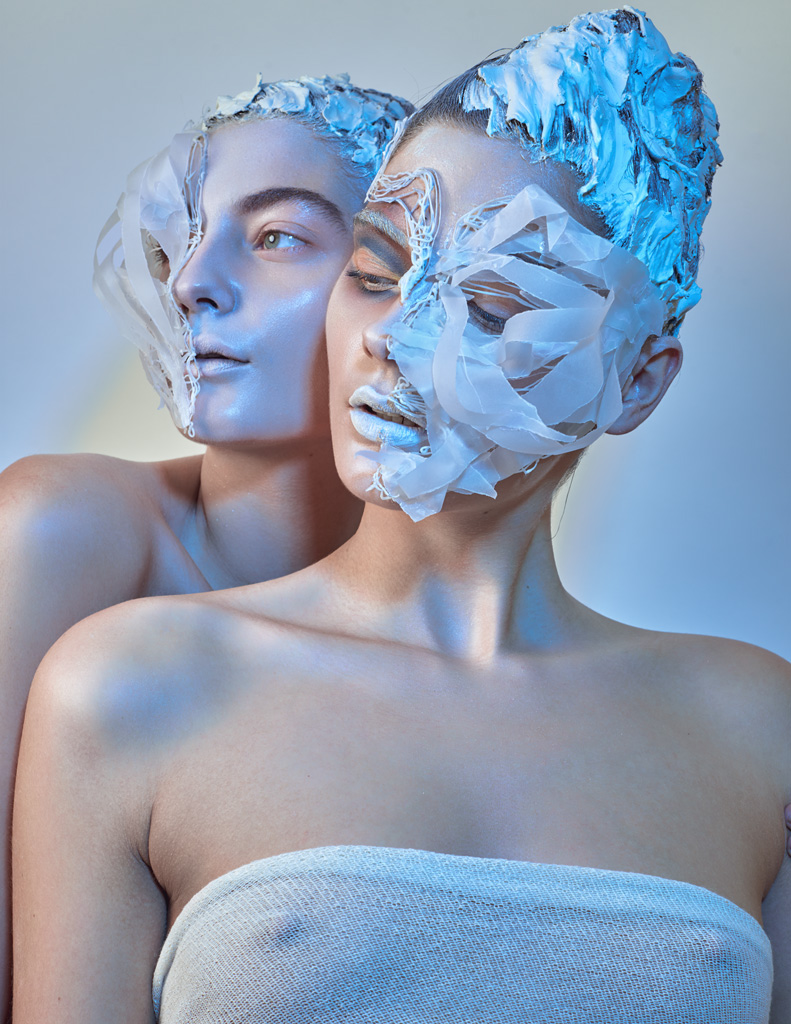 Fashion  Photography  creative Twins cold mask