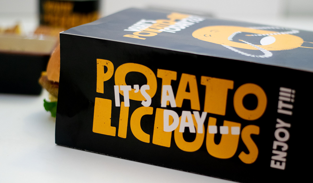 branding  Food Packaging Packaging design burger bugerpakaging potato Fries Identity Design modern