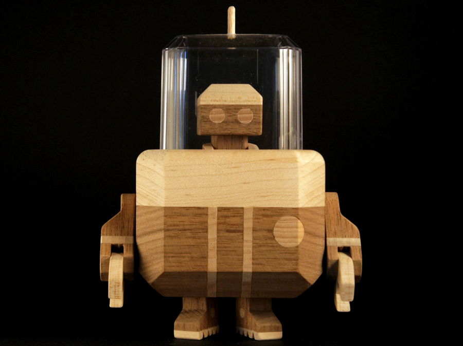 wooden toys hand crafted wood craft wooden robots wooden character wooden camera hand made robot character Loulou & Tummie Irokoroboto Dr Iso Oakie