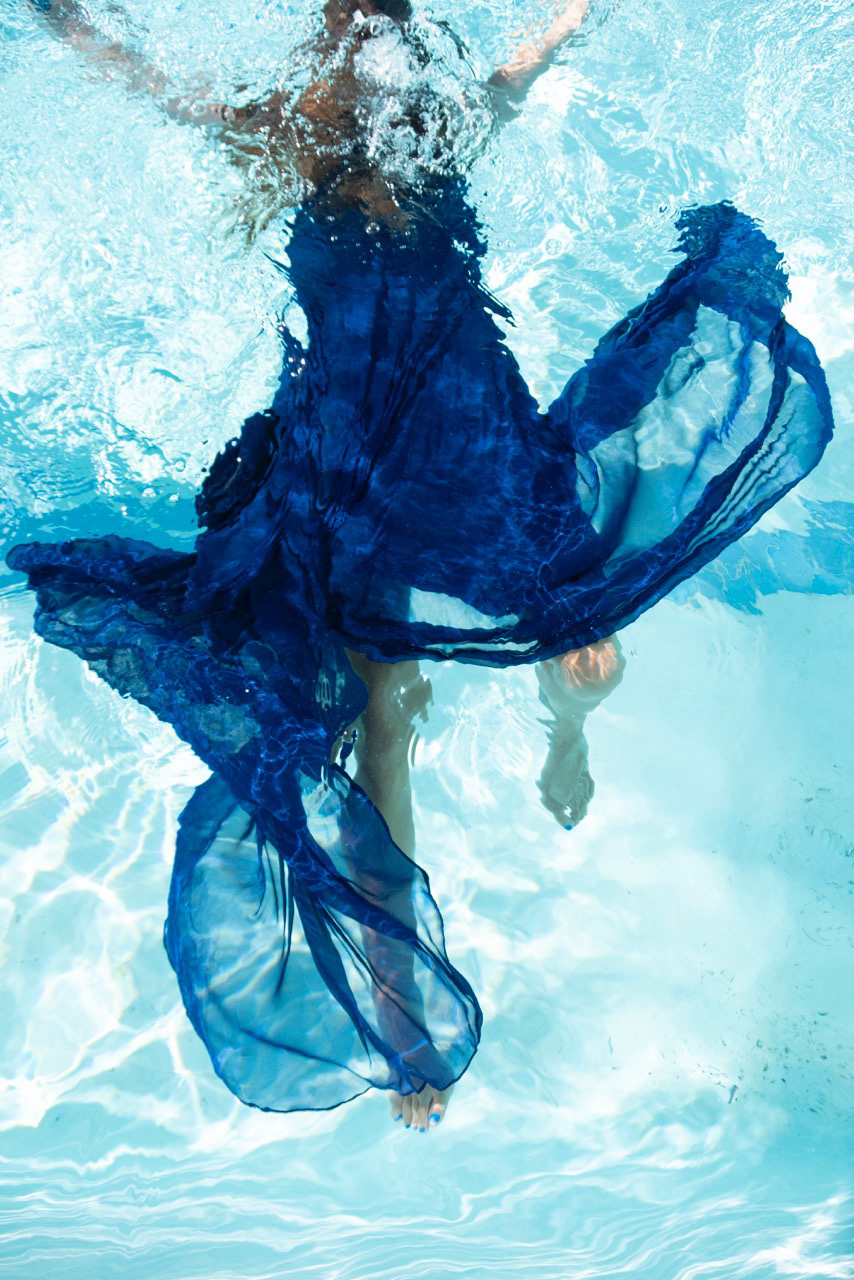 digitalphotography swim poolseries underwaterphotography contemporary Colorado femalephotographer FINEART