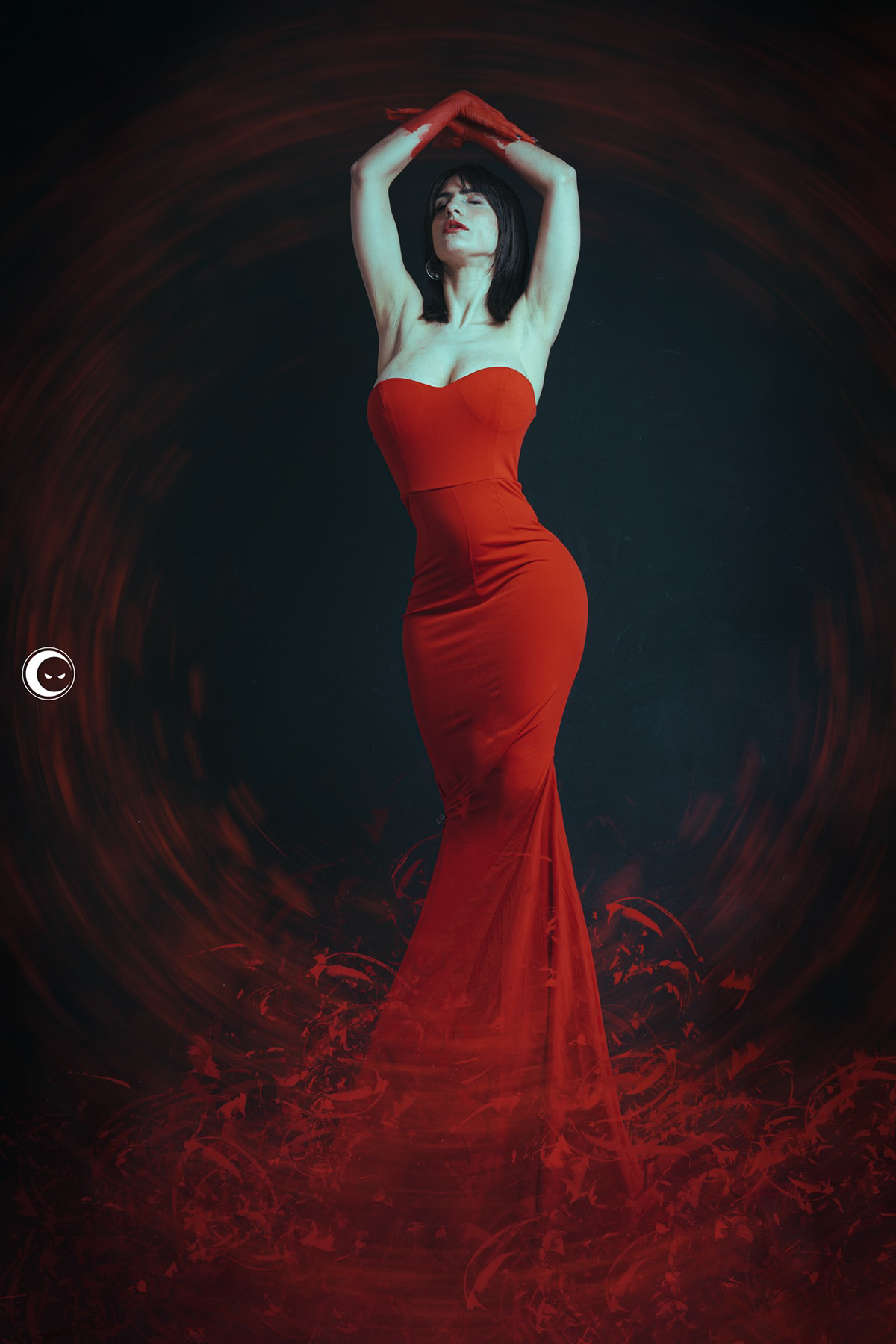 beauty cesare dress inblack longhi model red sexy woman