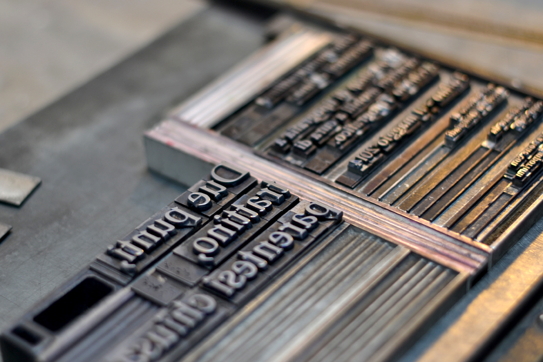 :-) letterpress Workshop micro movable types fanzine identity print