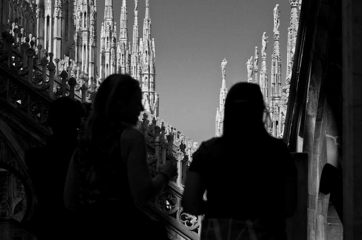 milano Documentary  street photography black and white Travel Italy Street sushidesigns bnw