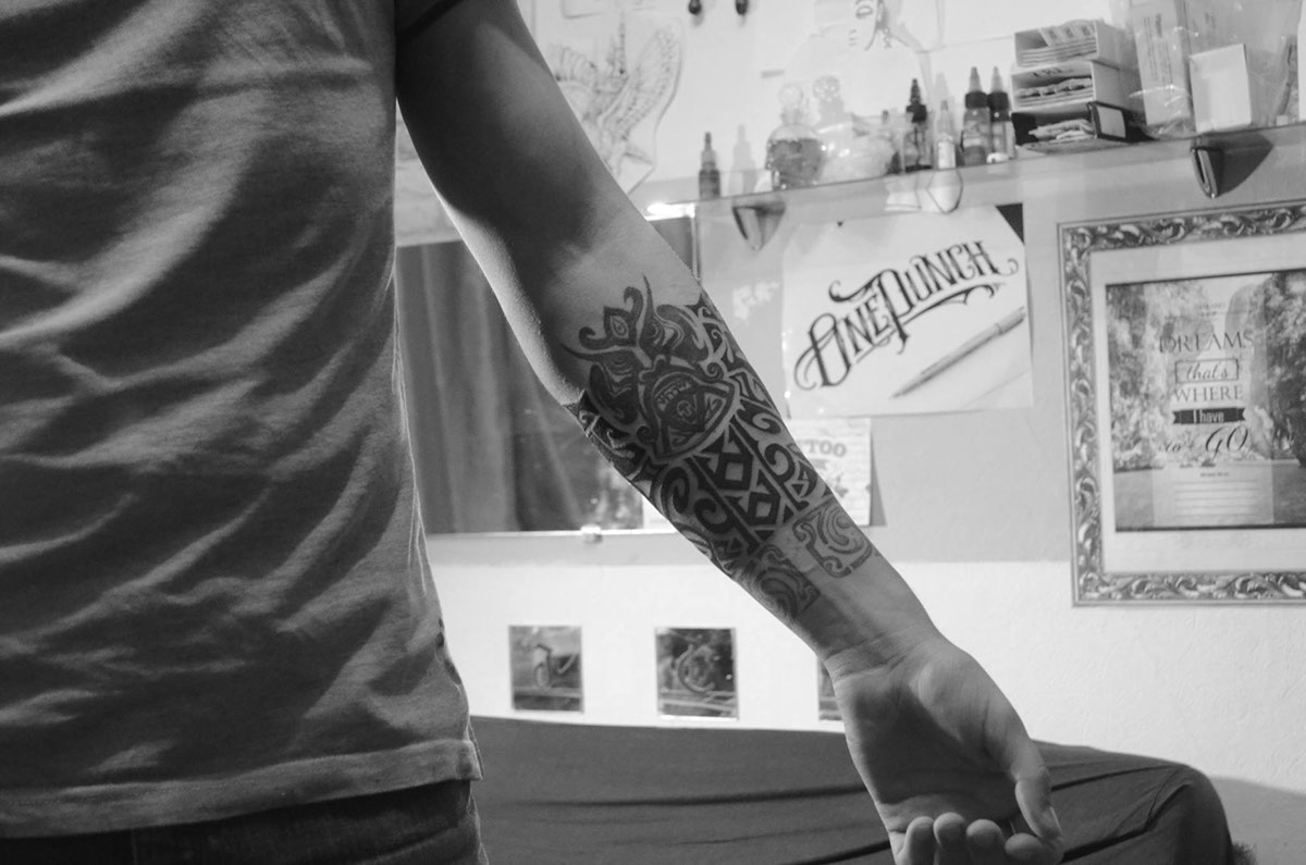 tattoo tattoin tattoo tattooing skin eagle blackwork polinesion