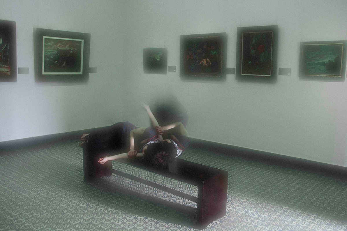 summer dreams city museum Exhibition  pictures sleeping