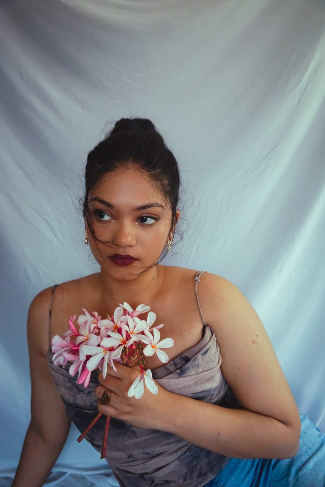 potraits flower lightroom styling  makeup model moodygrams self portraits