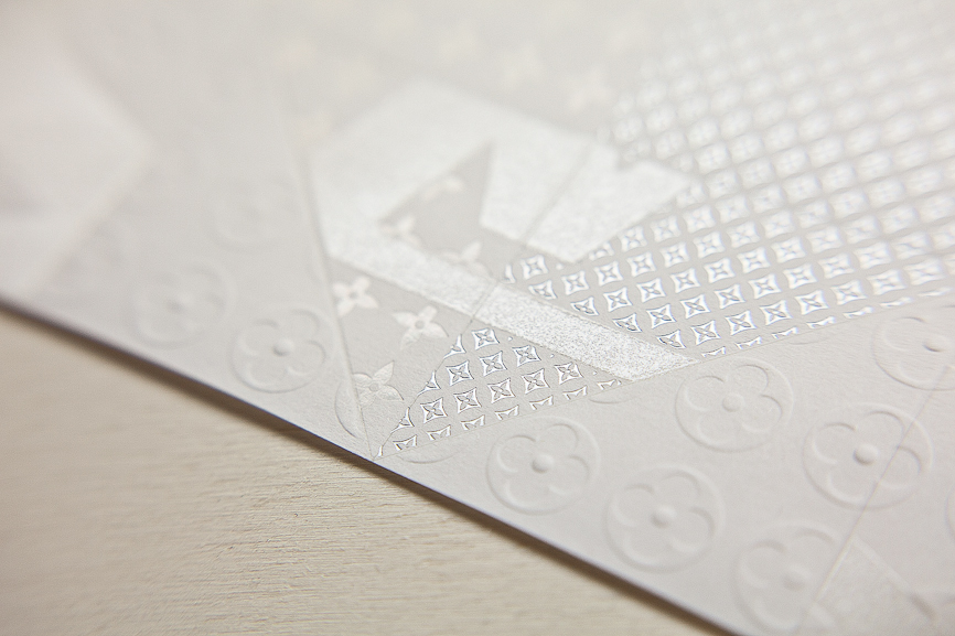 Louis vuitton  osaka Invitation papercraft silkscreen Diecut foil pantone dry print origami 