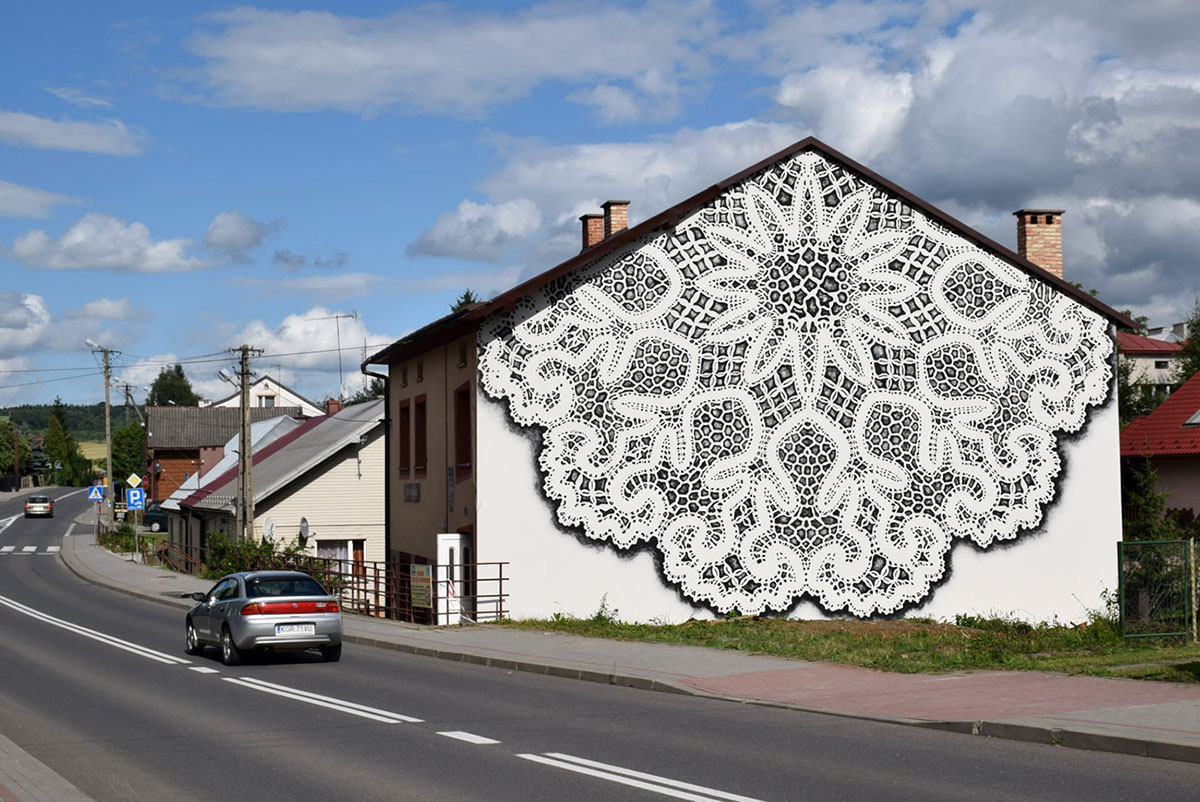 wall walls Mural murales NeSpoon lace doily stencil spray