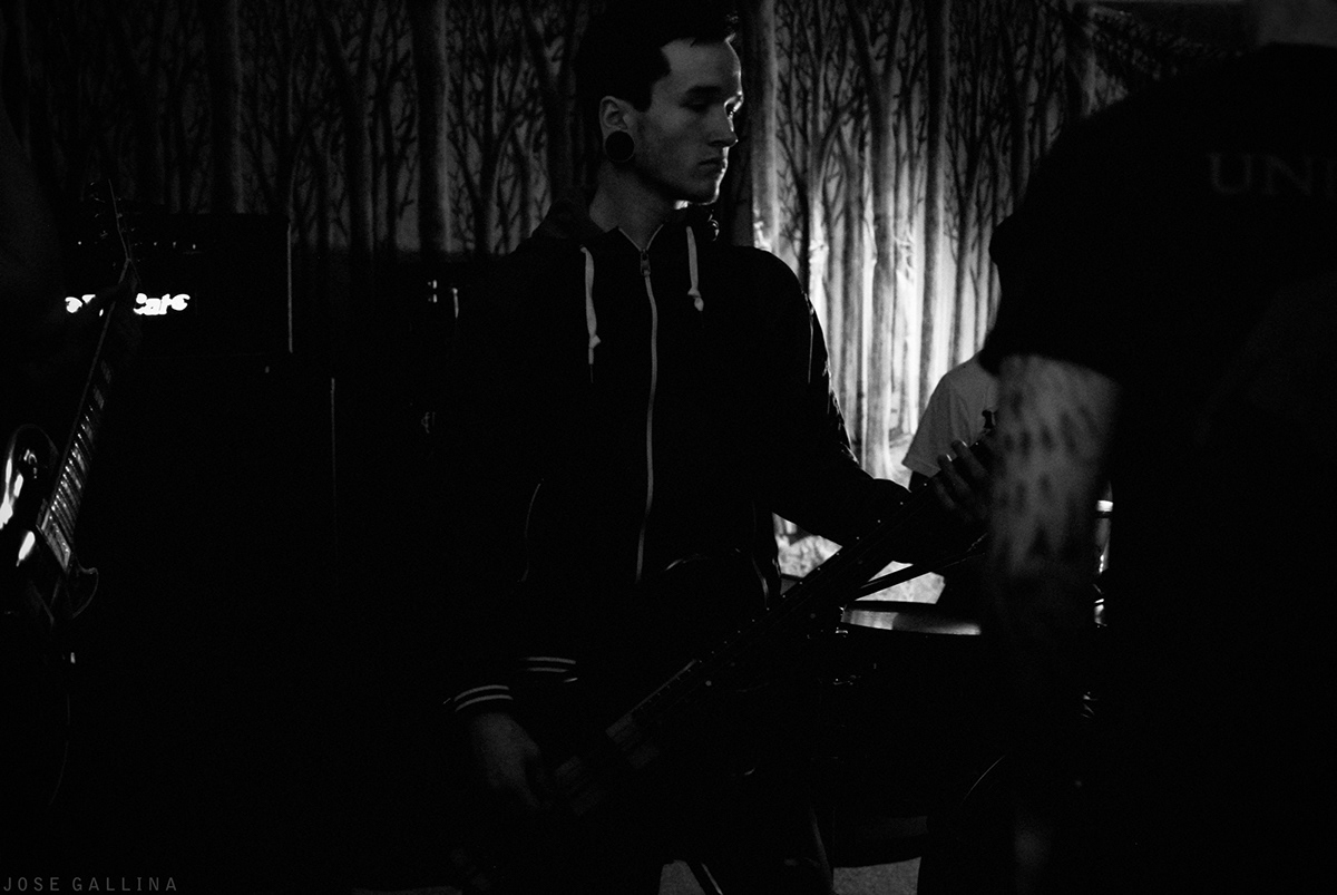 band dark oscuro black & white Hardcore Music