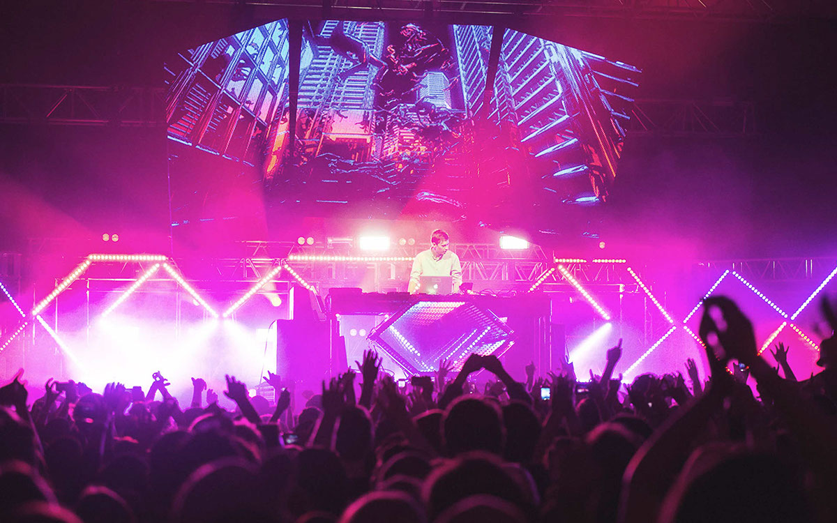 live flume installation concert colours graphics effects crowd best ever lights interactive