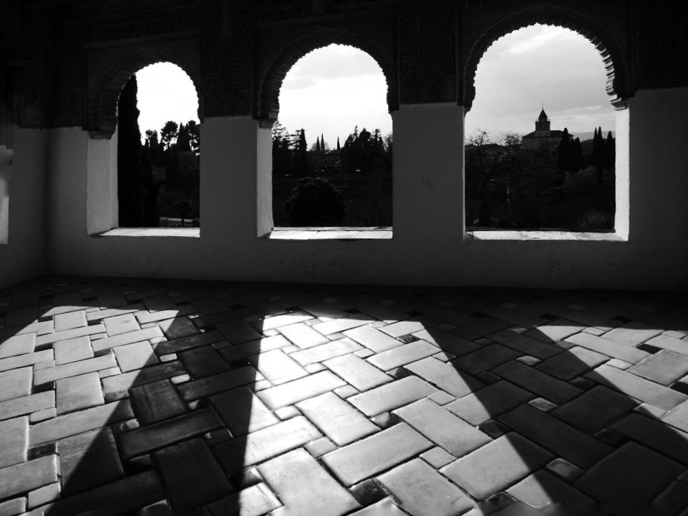 La Alhambra spain blackandwhite