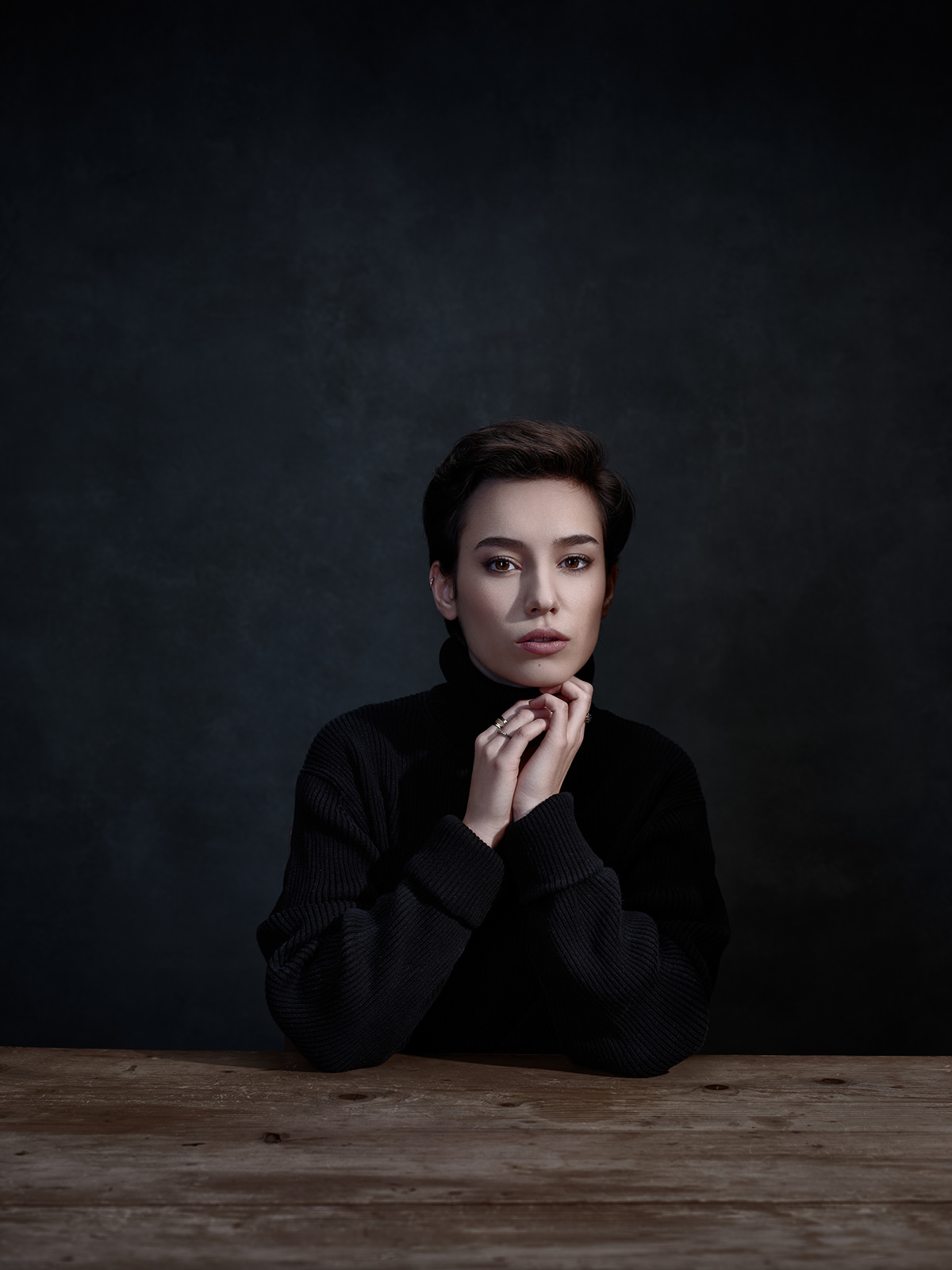 dark fujifilm lowkey portrait profoto studio table woman