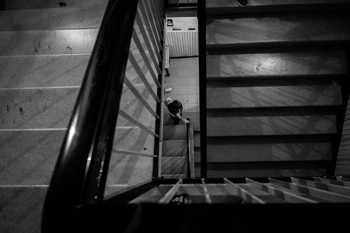 progetto fotografico Photographic Project loneliness solitudine silence silenzio Incommunicability Incomunicabilità black and white bianco e nero Claudia Ioan