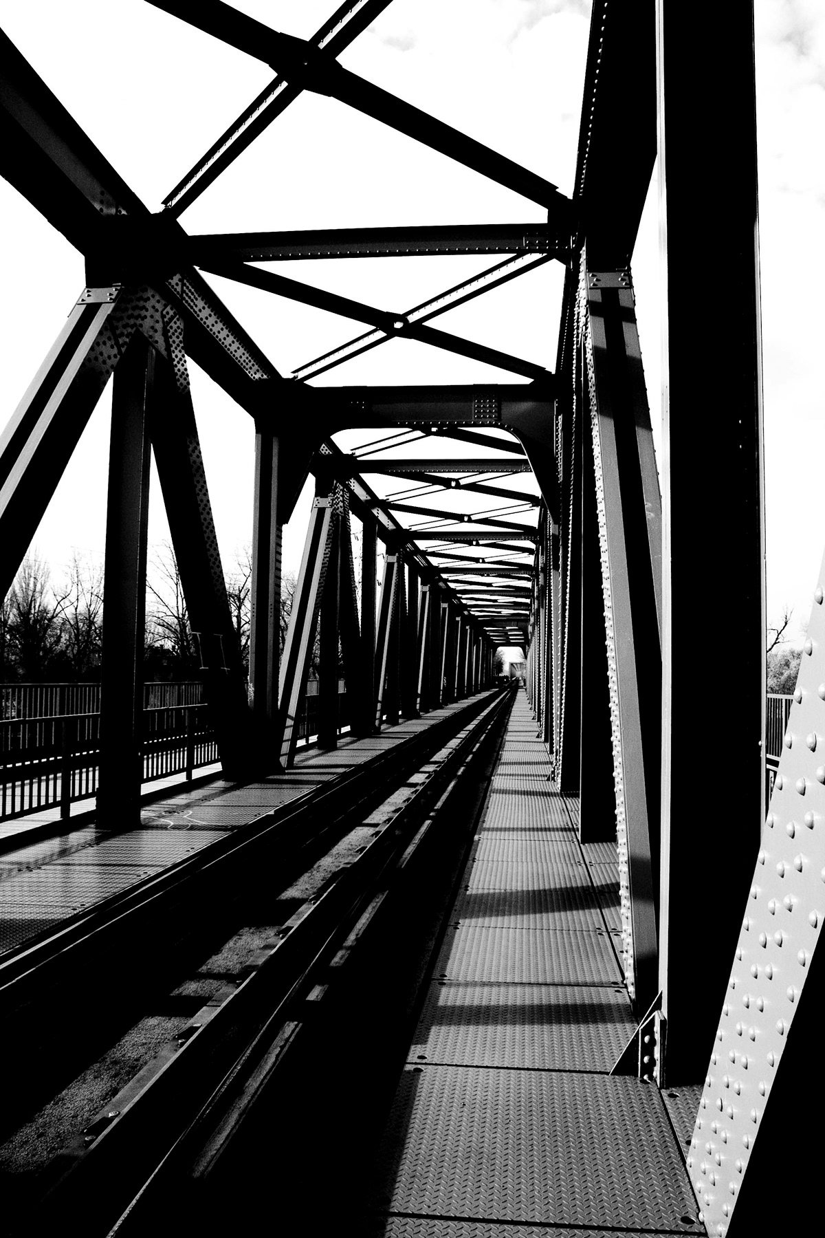 magány solitude photo bridge