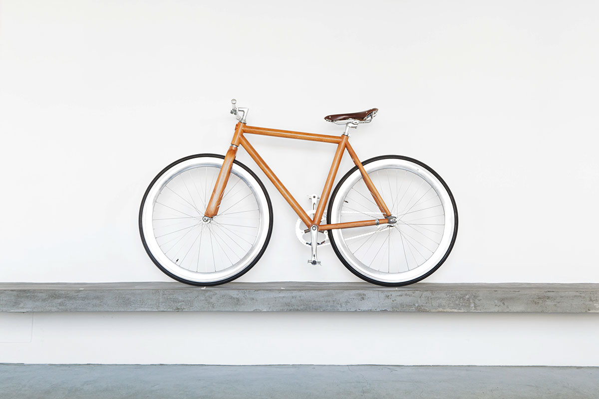 woodencycle Google glass Alex Bellini wood cycle photo campaign fuorisalone milano eco caterina falleni Bike